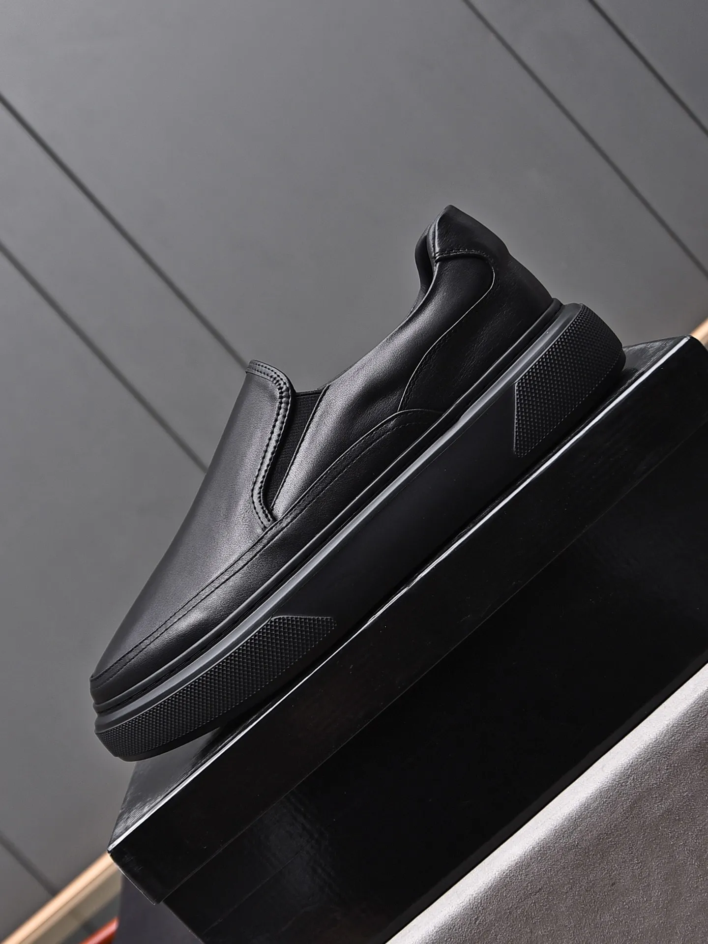 Men's Men's Shoes💰520 [One-step-up] BOTTEG* VENET* - high-end boutique Size: 38-44 (45 customized) BV new product, first-layer cowhide artificially woven classic style and contemporary fashion temperament harmoniously blend, rubber sole is light and flexible, water-dyed cowhide lining! [Taobao, Tmall, and live streaming are the first choices]